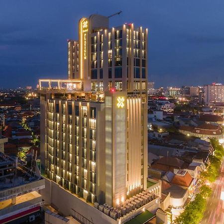 Platinum Hotel Tunjungan 泗水 外观 照片